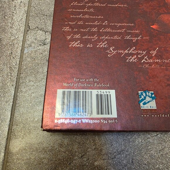 Vampire The Requiem Hardcover World of Darkness White Wolf - Picture 3 of 8